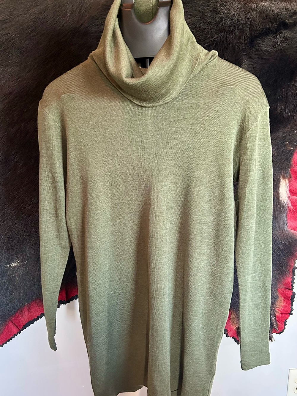 VTG Outlander Olive Green Turtleneck Long Sleeve Tunic Sz S